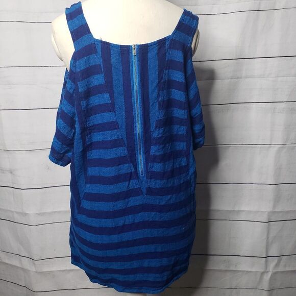 Soft Surroundings cold shoulder striped top Medium - Picture 7 of 7